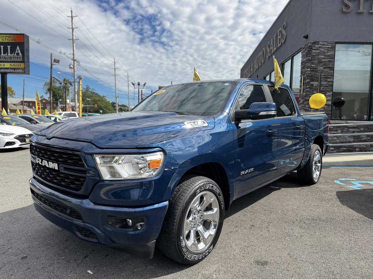 RAM 1500 Big Horn Crew Cab SWB 4WD 2022