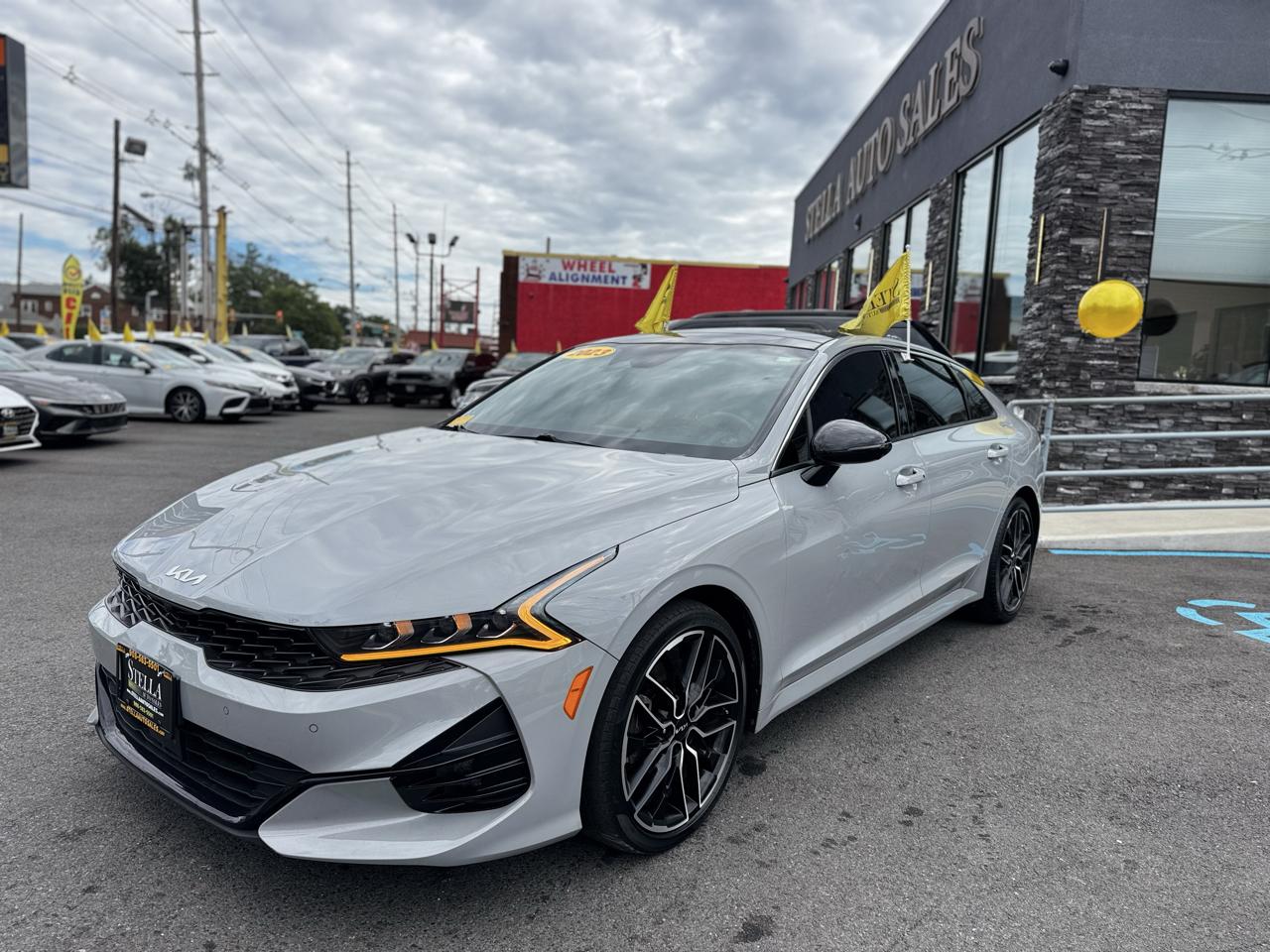 Kia K5 GT 2023