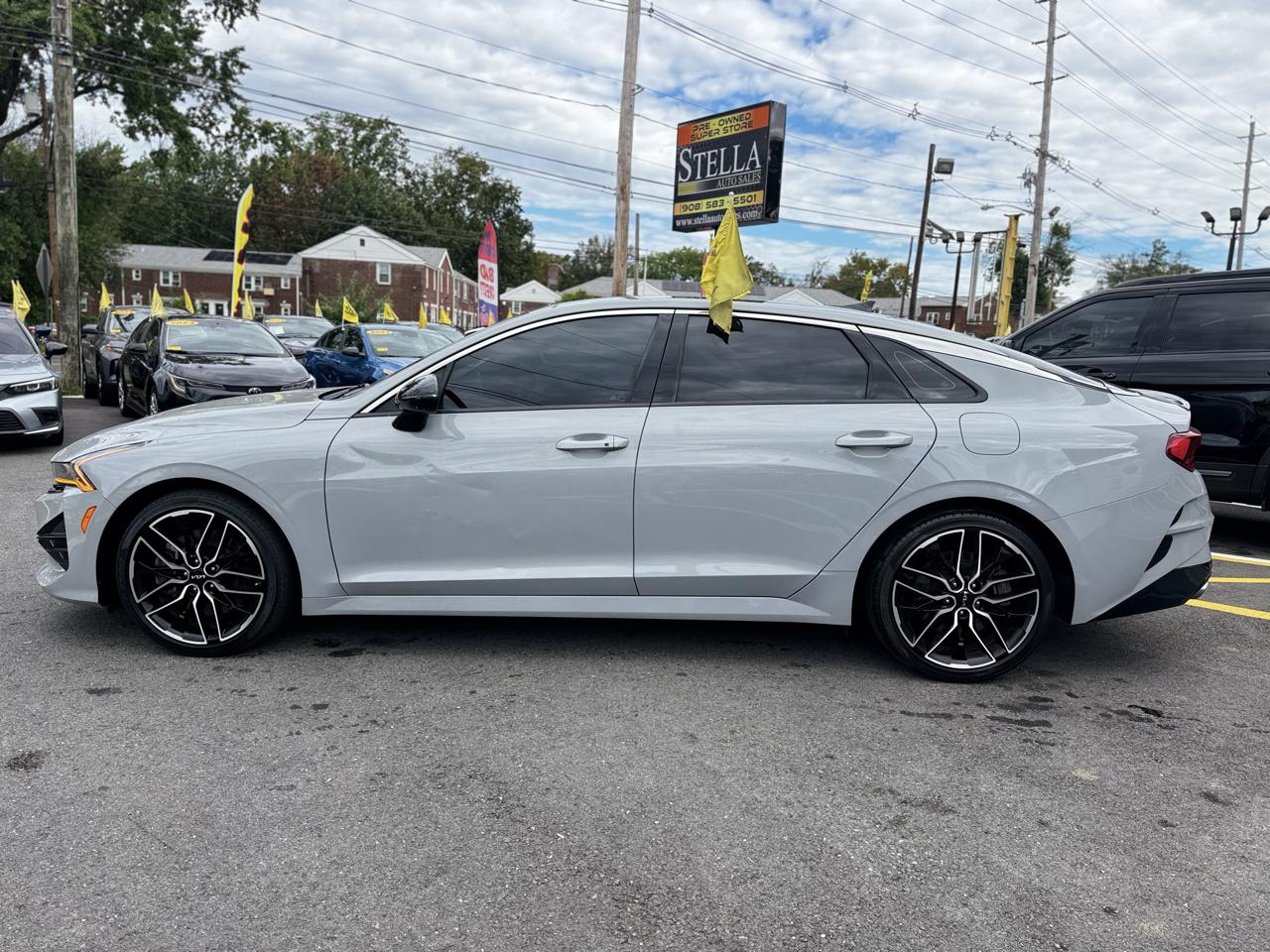 Kia K5 GT 2023