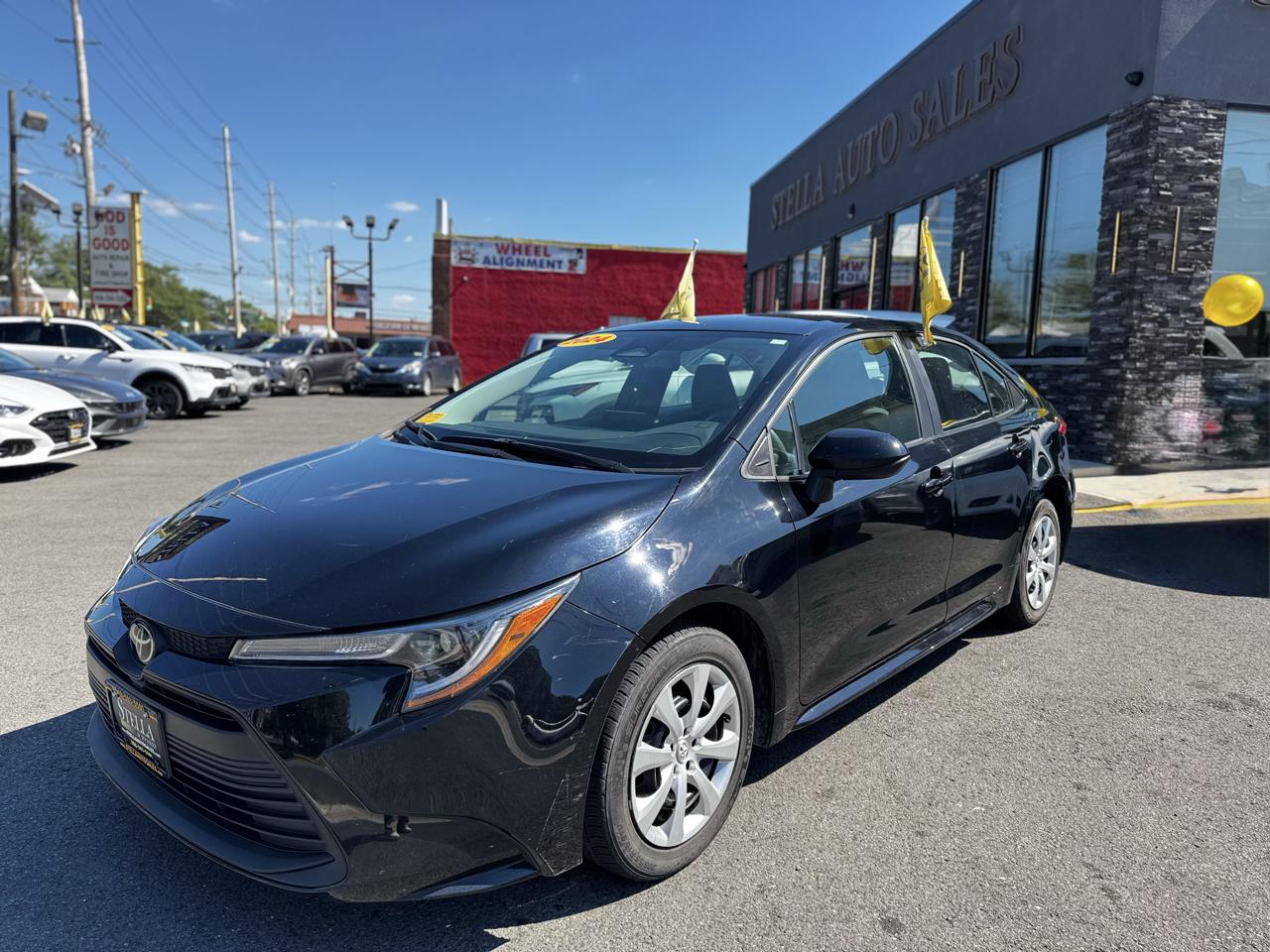 Toyota Corolla LE 2024