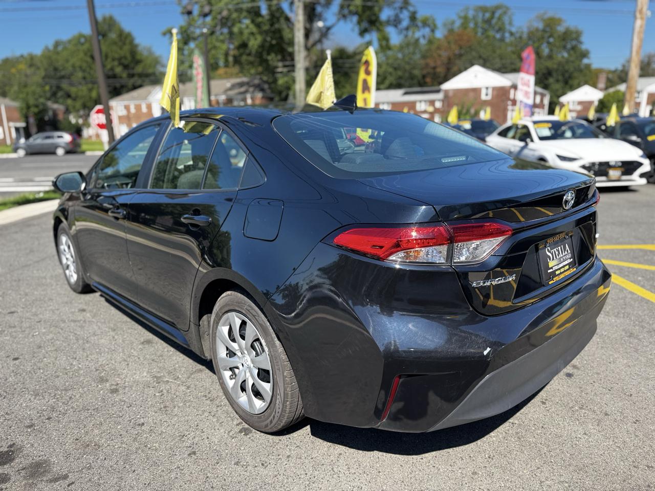 Toyota Corolla LE 2024