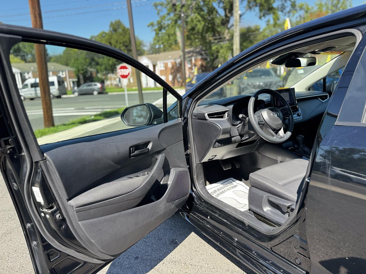 Toyota Corolla LE 2024