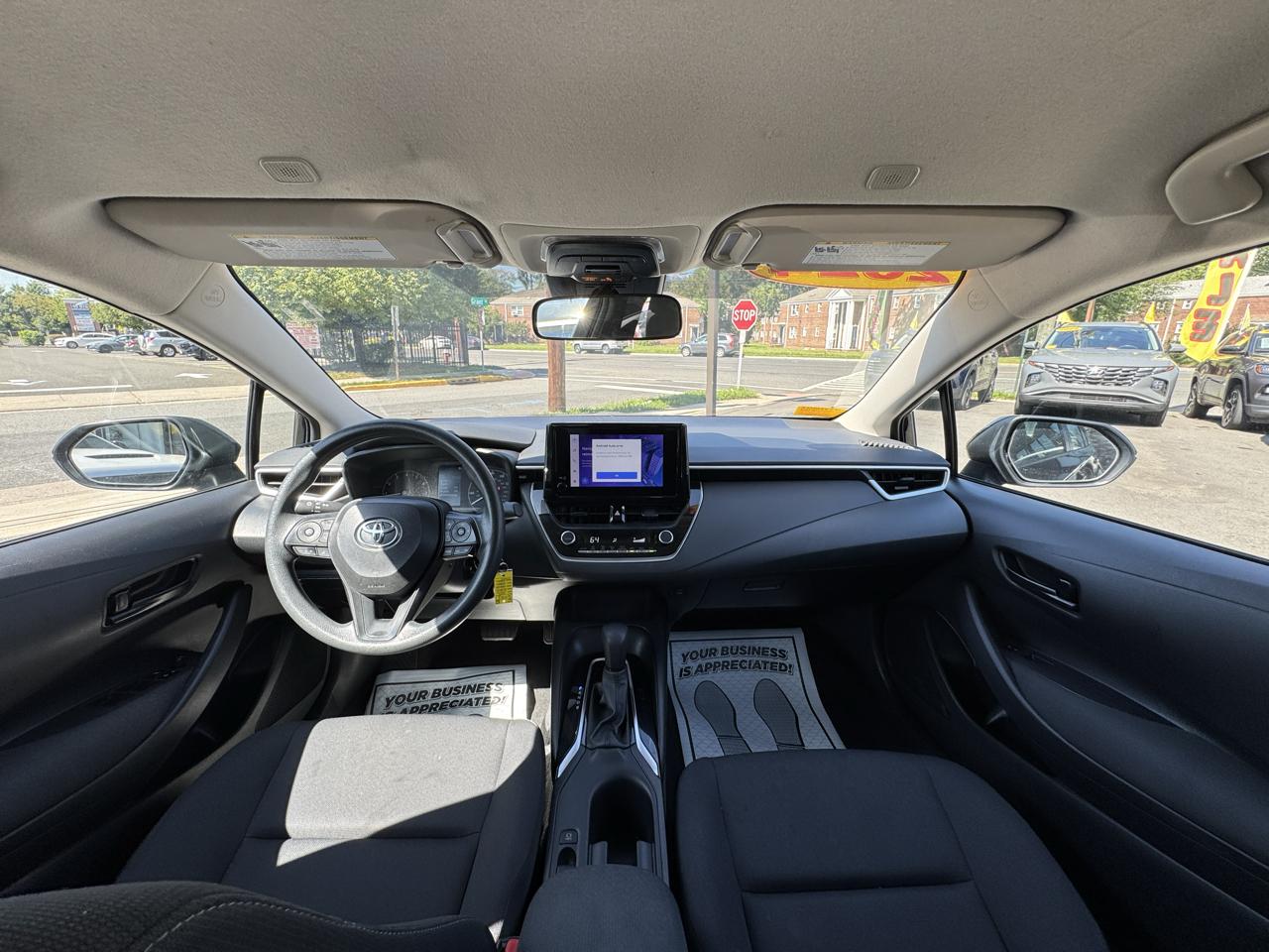 Toyota Corolla LE 2024