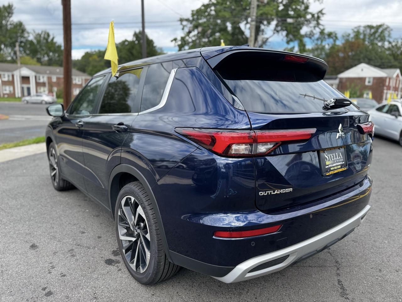 Mitsubishi Outlander SE 2WD 2024
