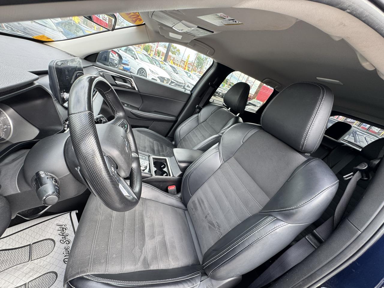 Mitsubishi Outlander SE 2WD 2024