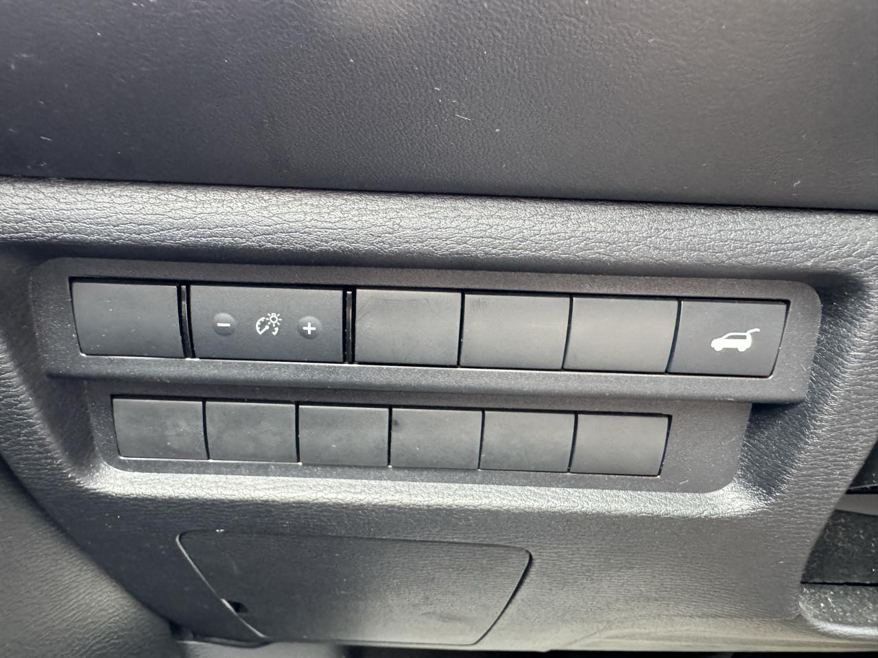 Mitsubishi Outlander SE 2WD 2024
