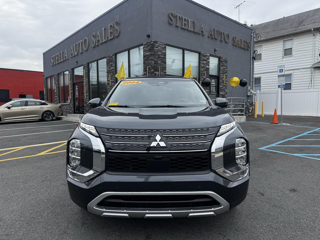 2024 Mitsubishi Outlander