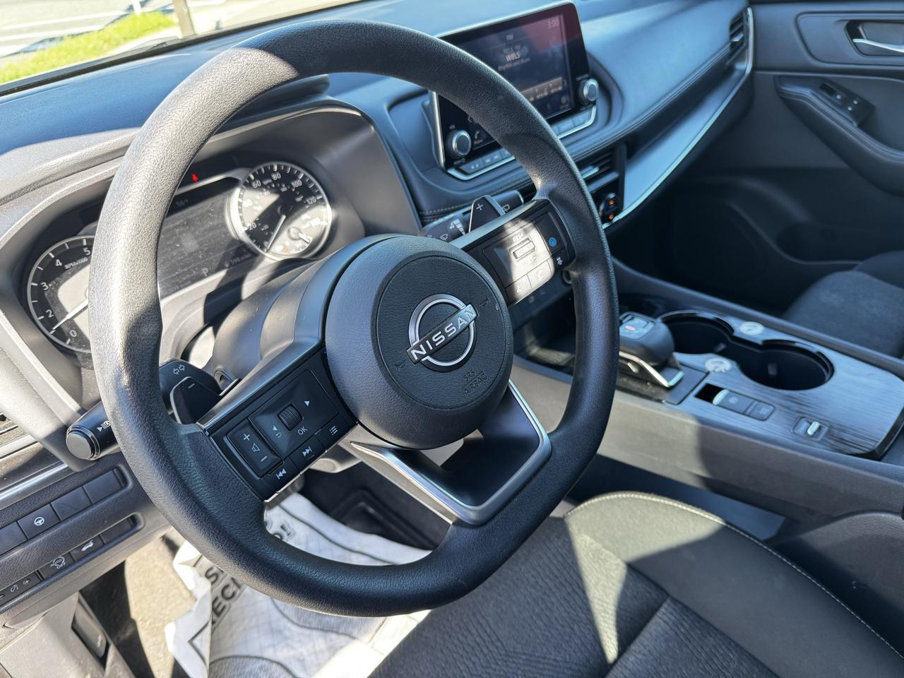 Nissan Rogue SV 2024