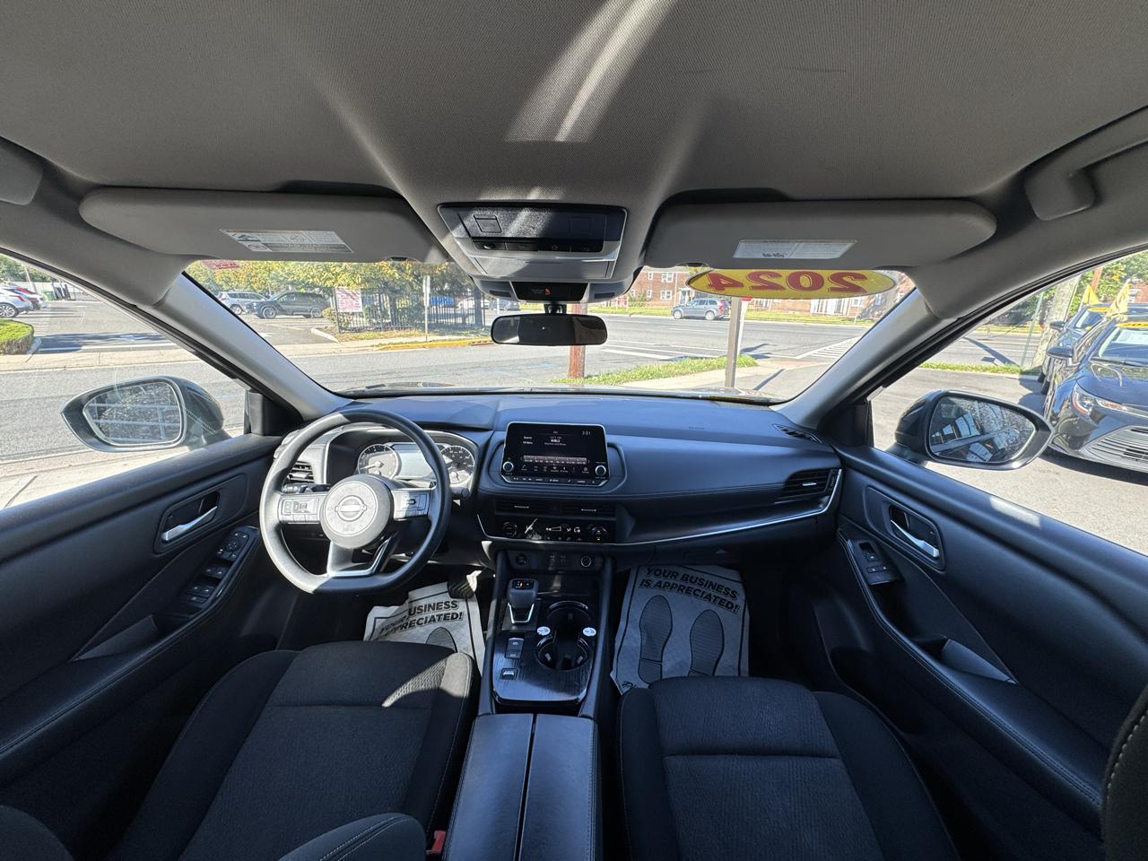 Nissan Rogue SV 2024