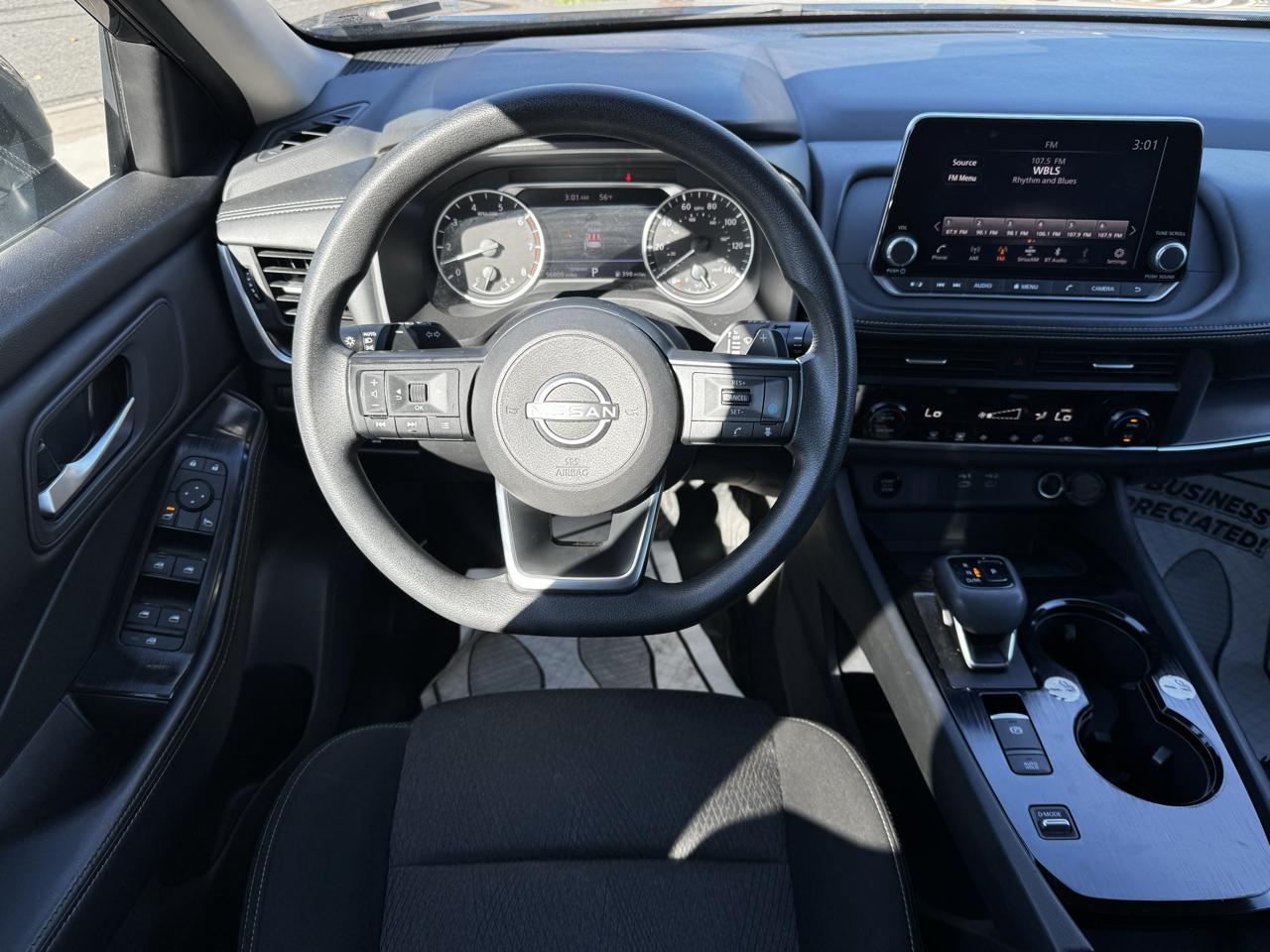 Nissan Rogue SV 2024