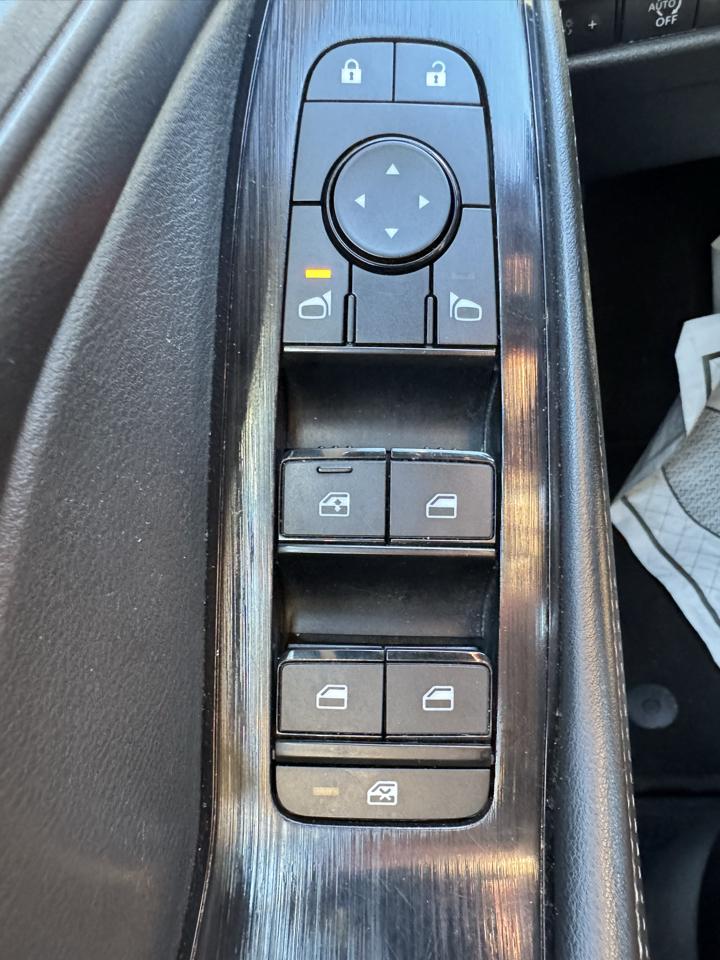 Nissan Rogue SV 2024