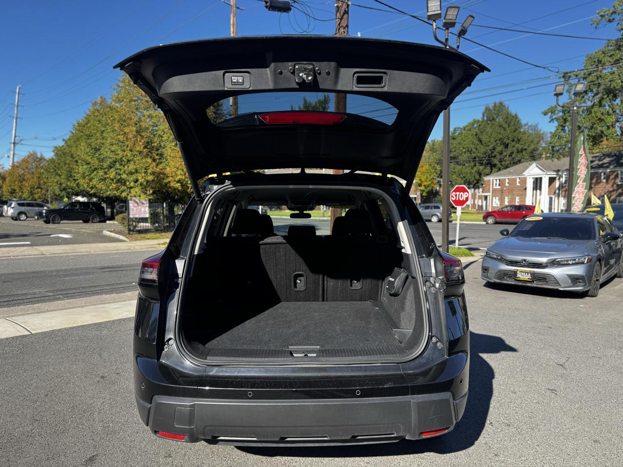 Nissan Rogue SV 2025