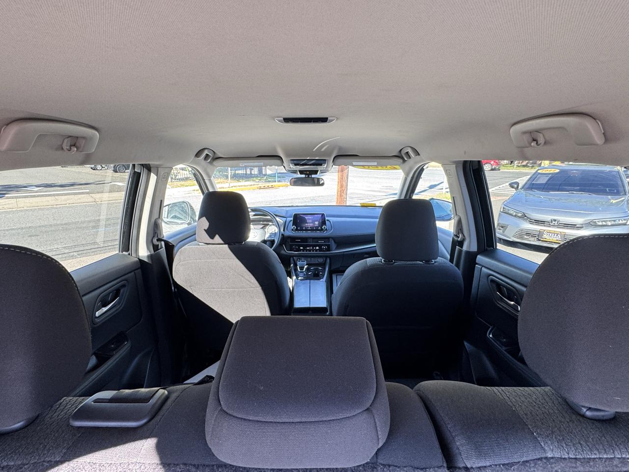 Nissan Rogue SV 2025