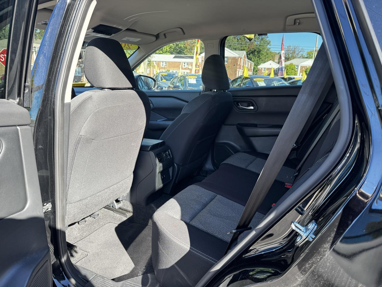 Nissan Rogue SV 2025