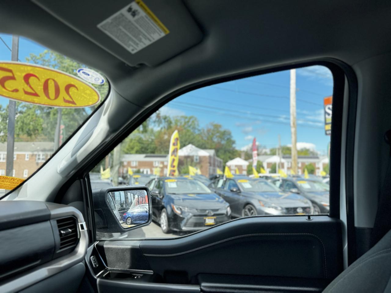 Ford F-150 XLT SuperCrew 4WD 2025