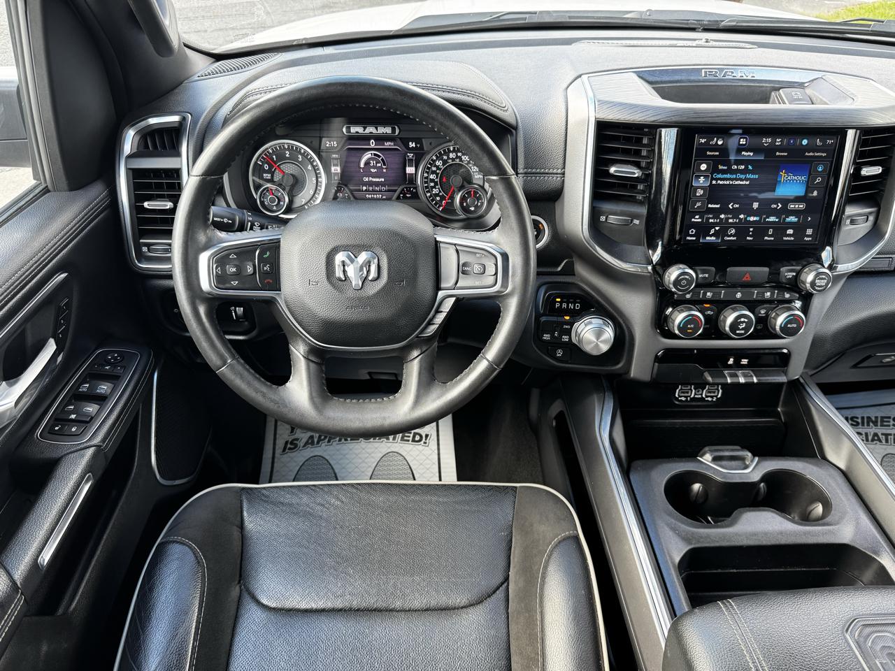 RAM 1500 Laramie Crew Cab SWB 4WD 2024