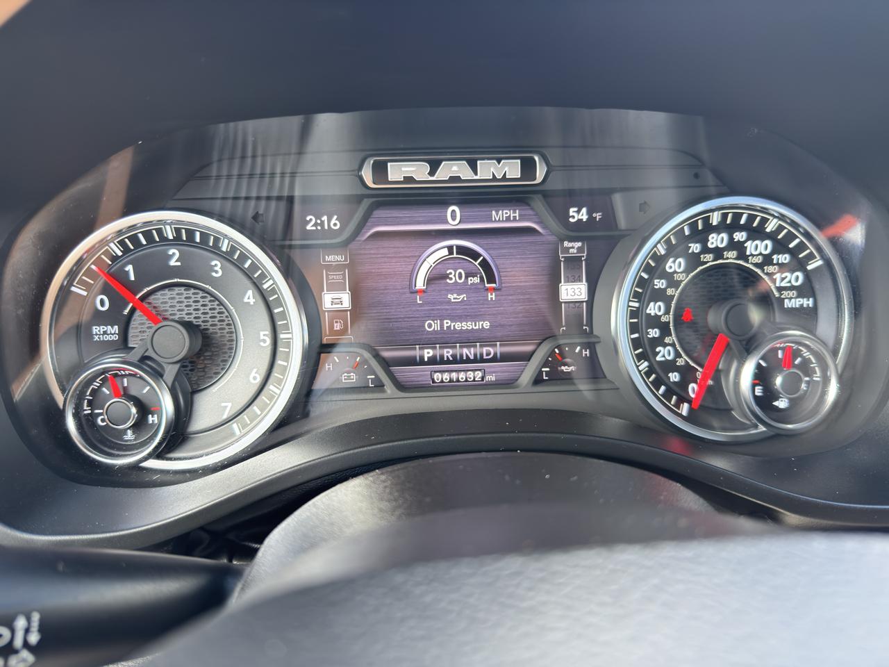 RAM 1500 Laramie Crew Cab SWB 4WD 2024