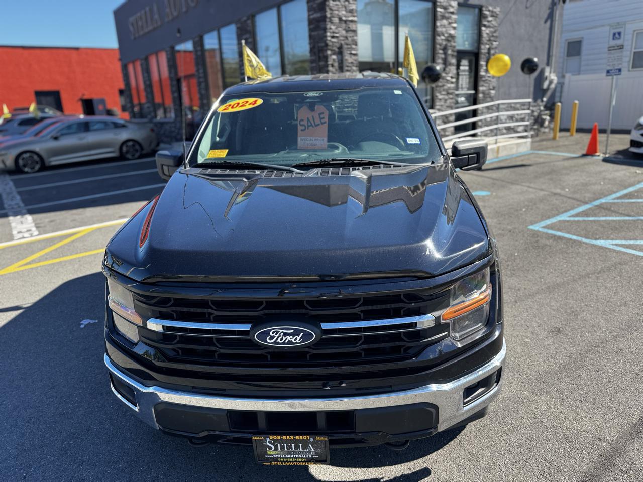 Ford F-150 XLT SuperCrew 4WD 2024