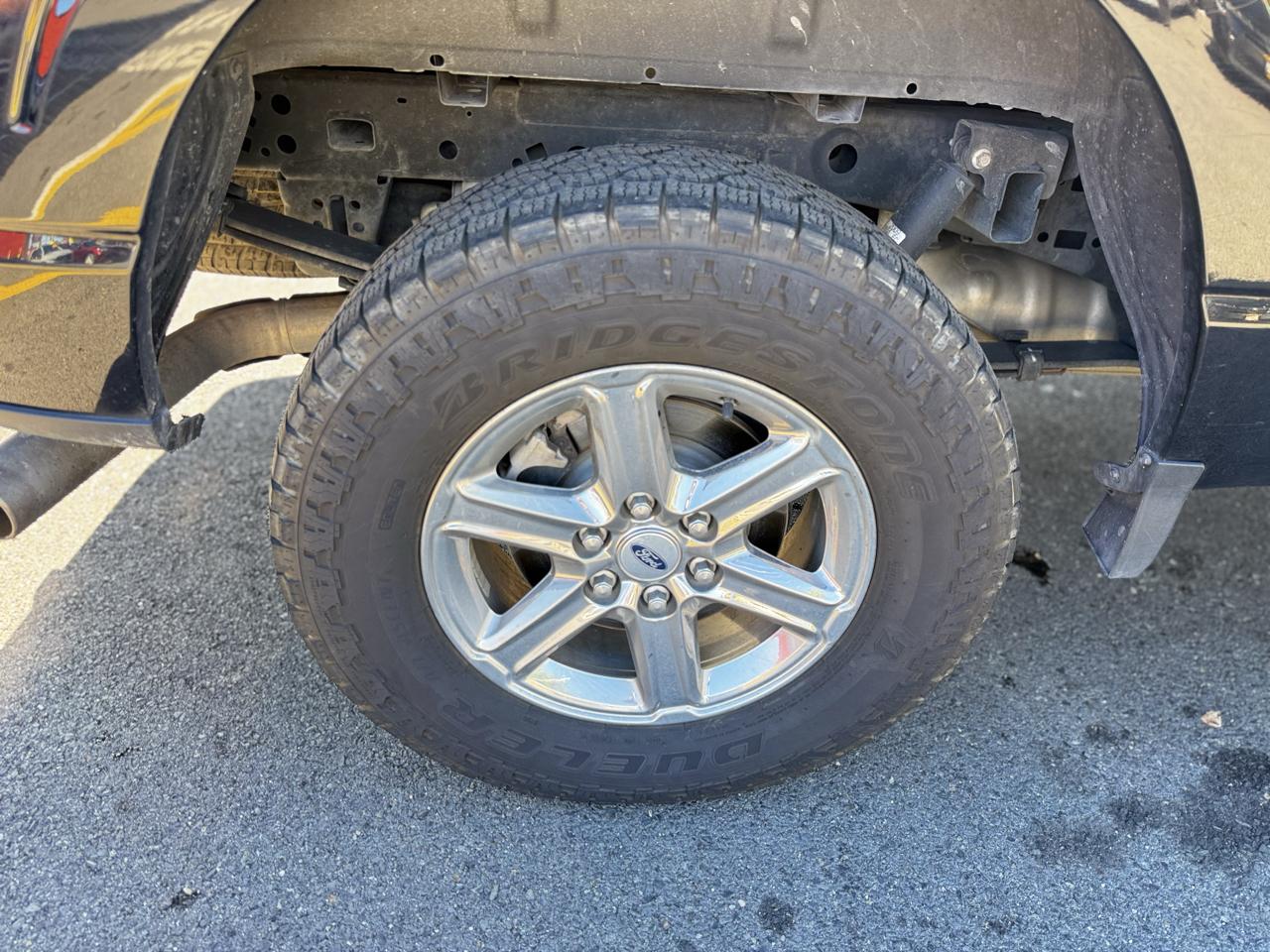 Ford F-150 XLT SuperCrew 4WD 2024