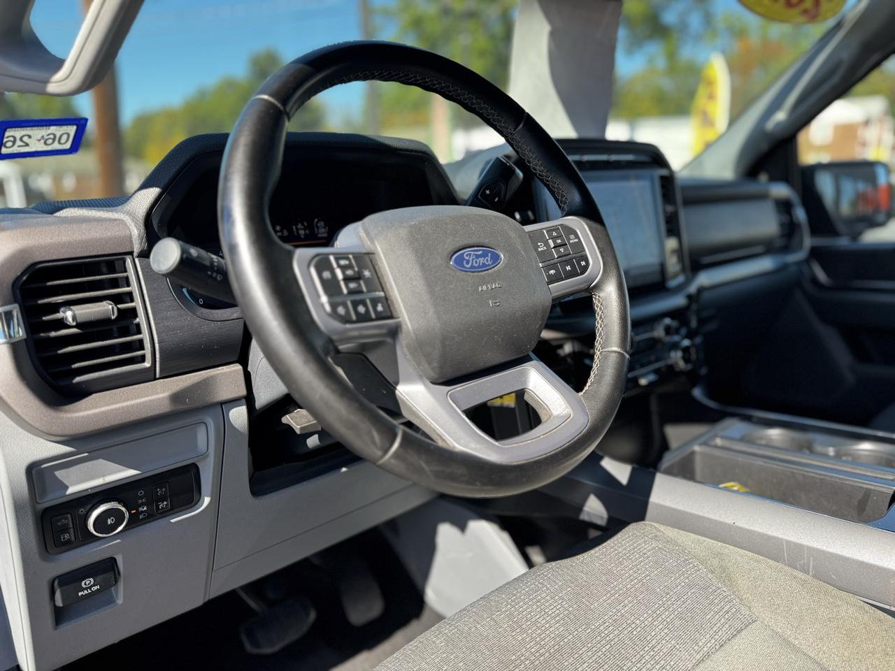 Ford F-150 XLT SuperCrew 4WD 2024