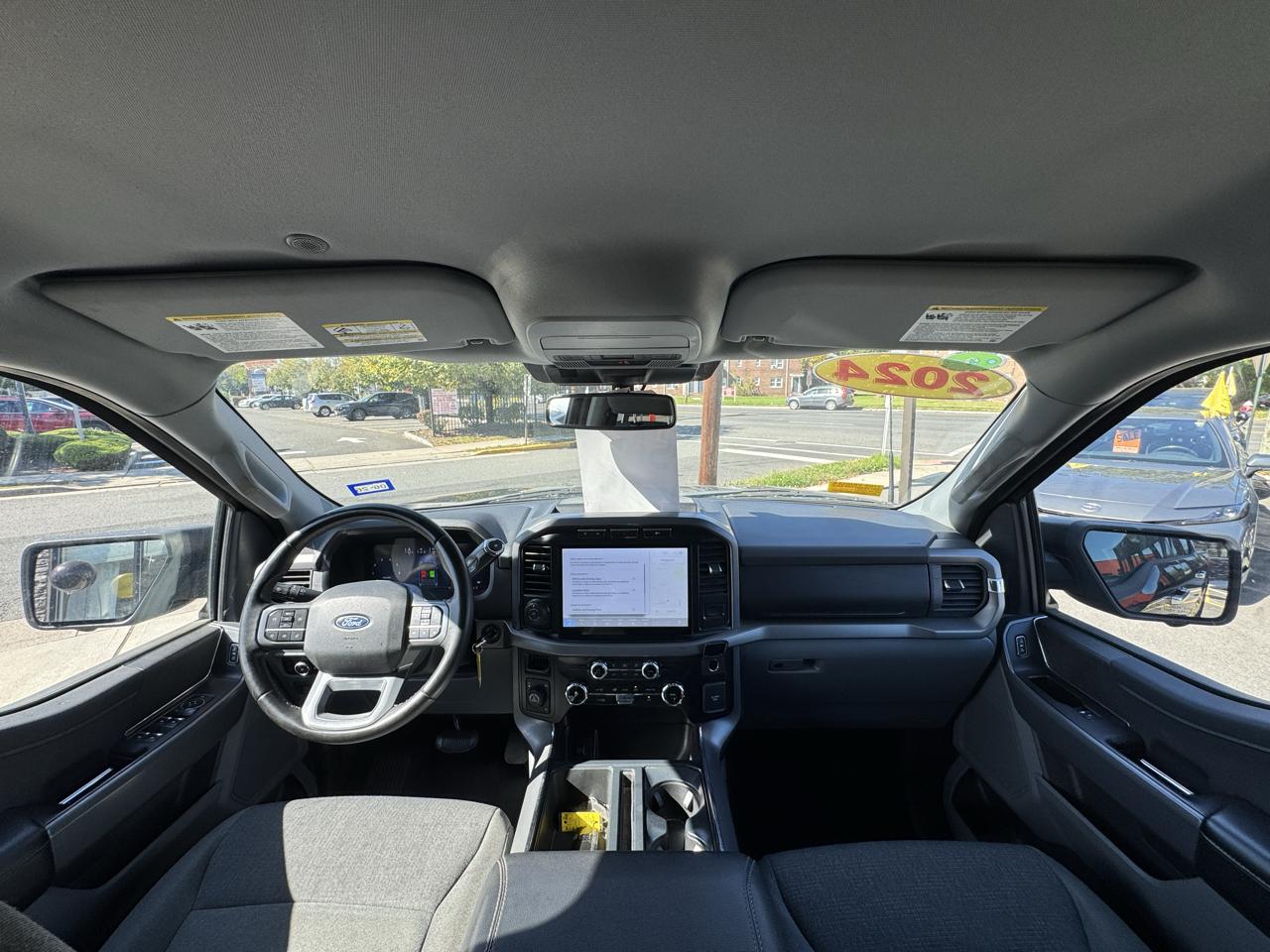 Ford F-150 XLT SuperCrew 4WD 2024