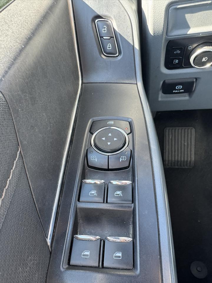 Ford F-150 XLT SuperCrew 4WD 2024
