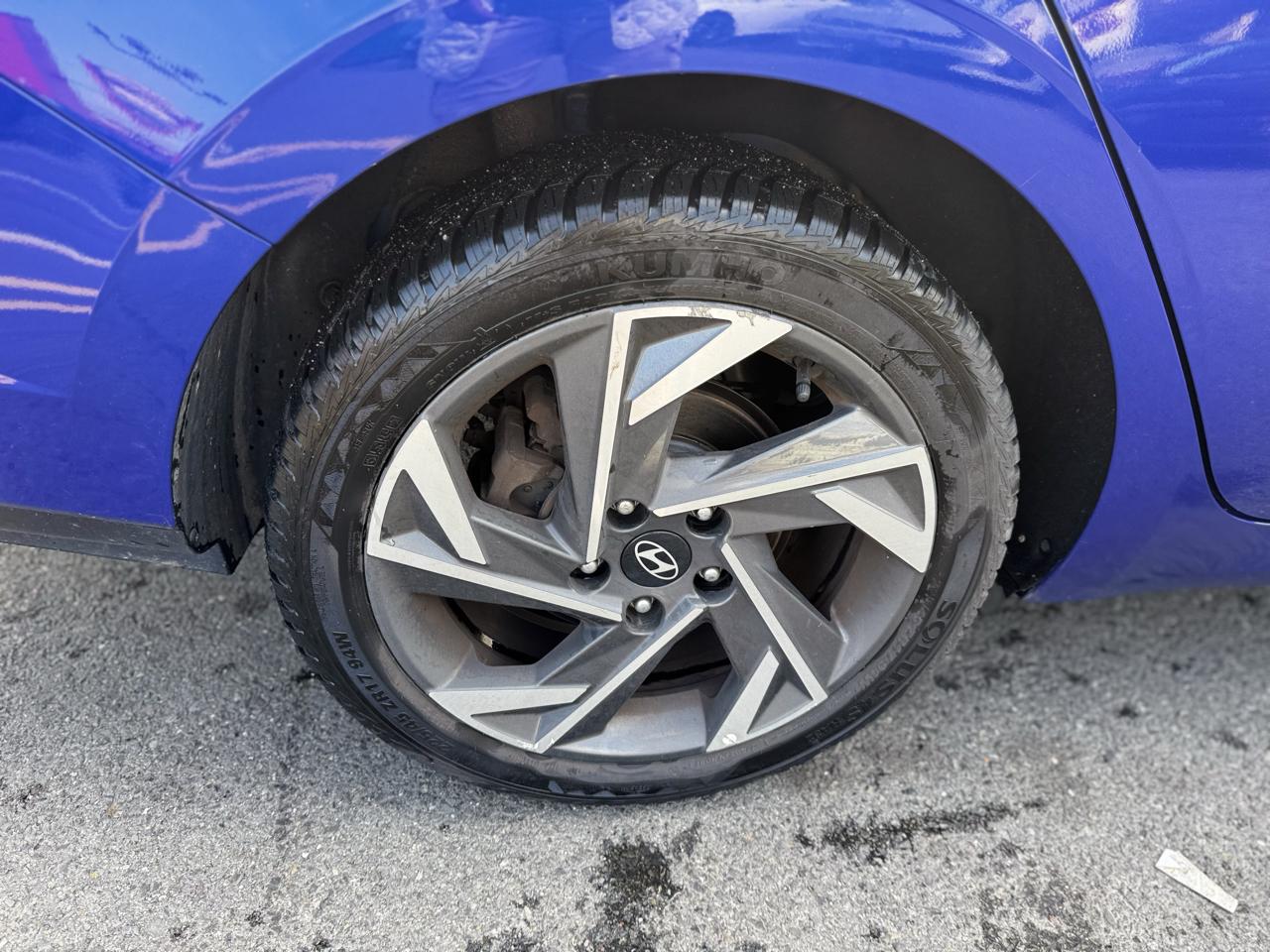 Hyundai Elantra Limited 2024