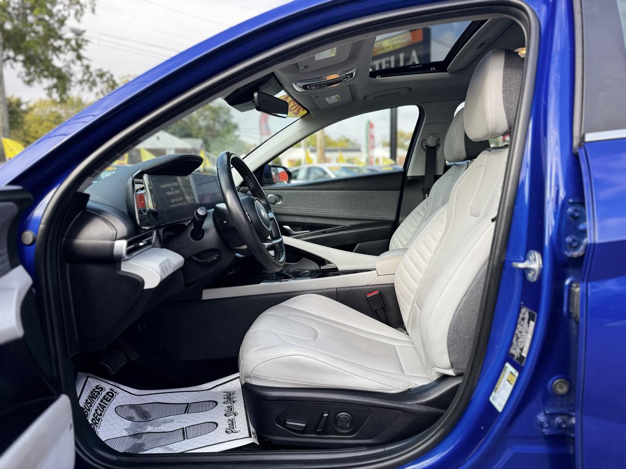 Hyundai Elantra Limited 2024