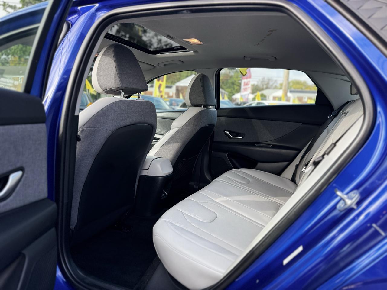 Hyundai Elantra Limited 2024