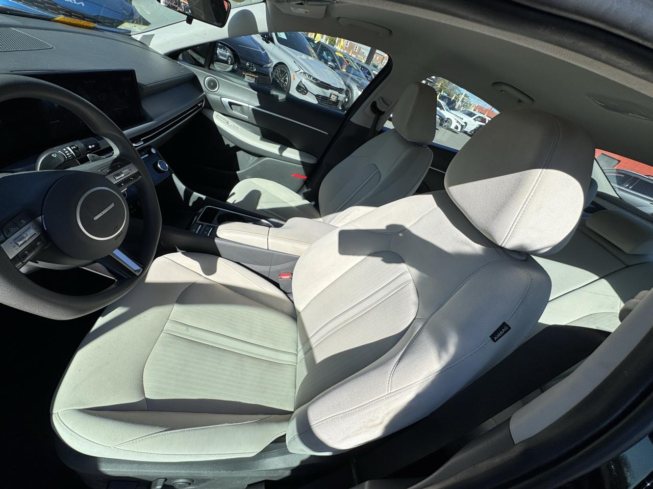 Hyundai Sonata SEL 2024