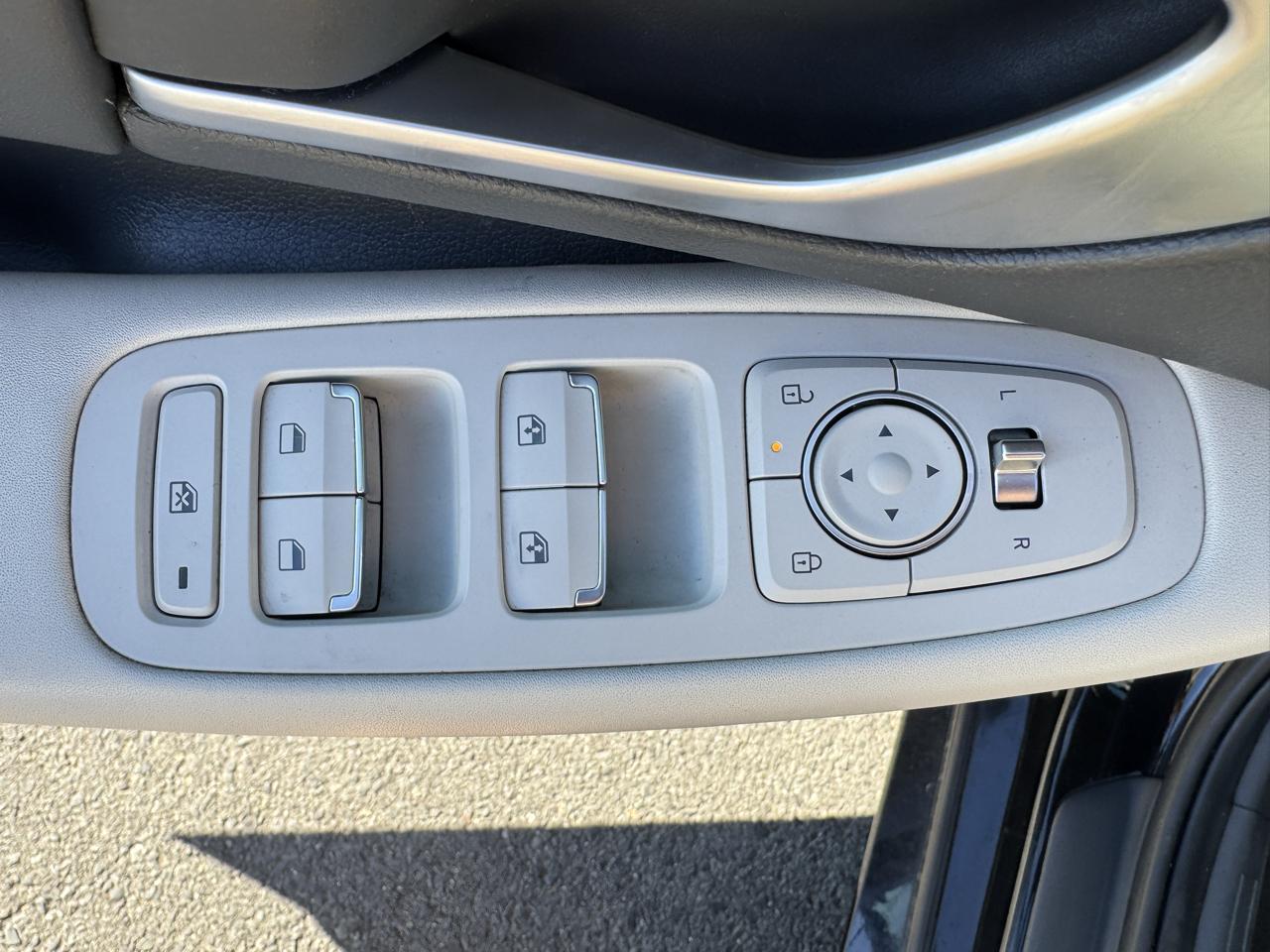 Hyundai Sonata SEL 2024