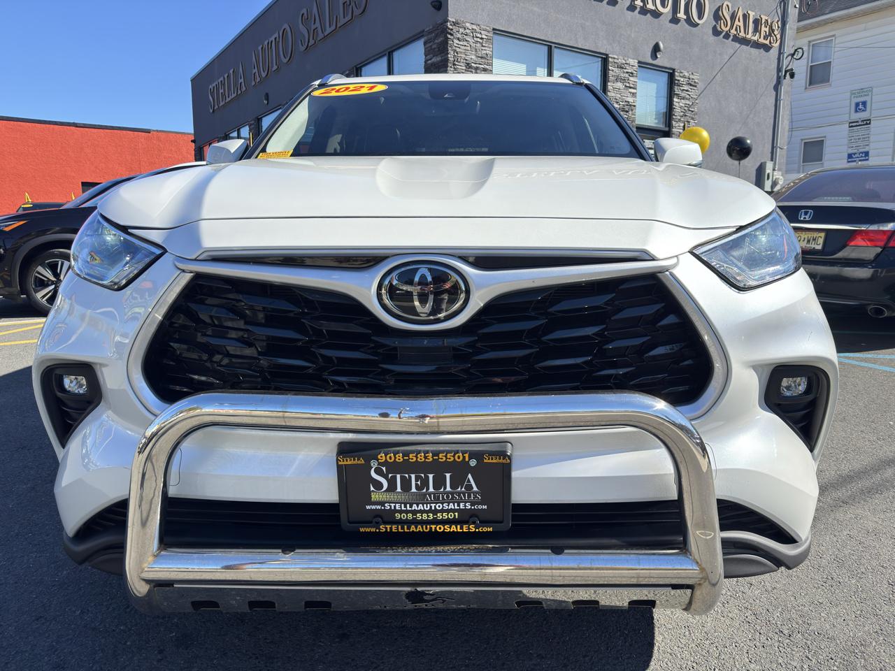 Toyota Highlander XLE Nav AWD V6 2021
