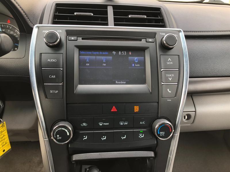 Toyota Camry SE 2015