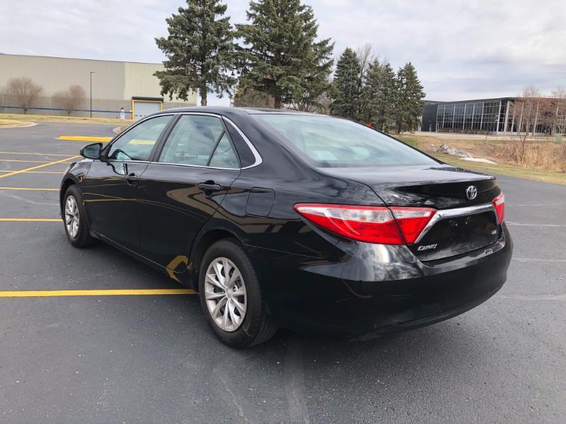 Toyota Camry SE 2015