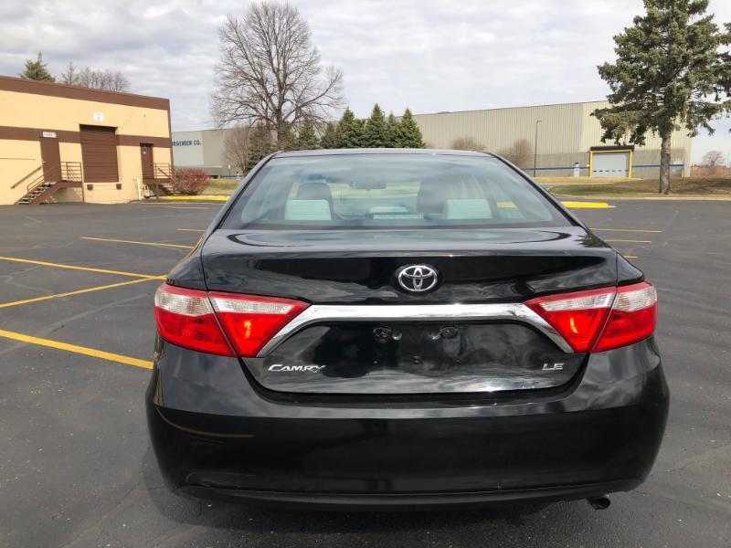 Toyota Camry SE 2015