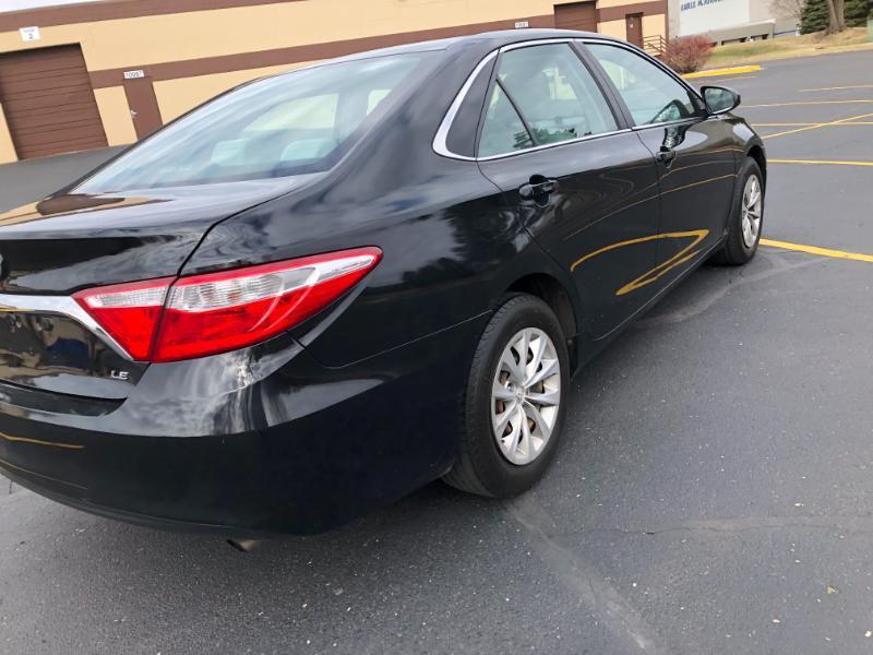 Toyota Camry SE 2015