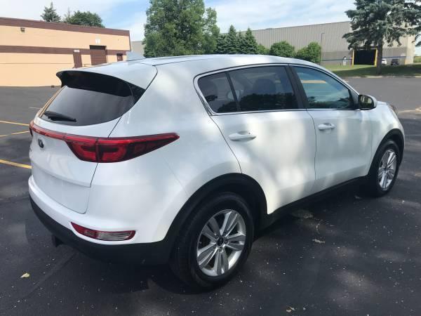 Kia Sportage LX FWD 2018