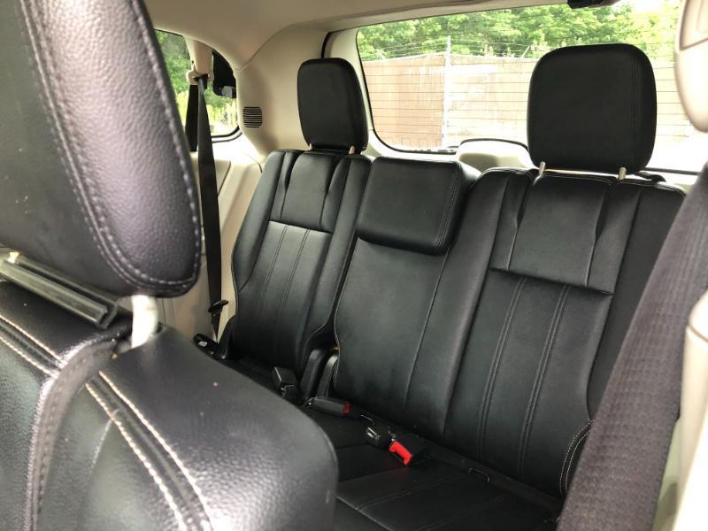 Chrysler Town & Country Touring 2014
