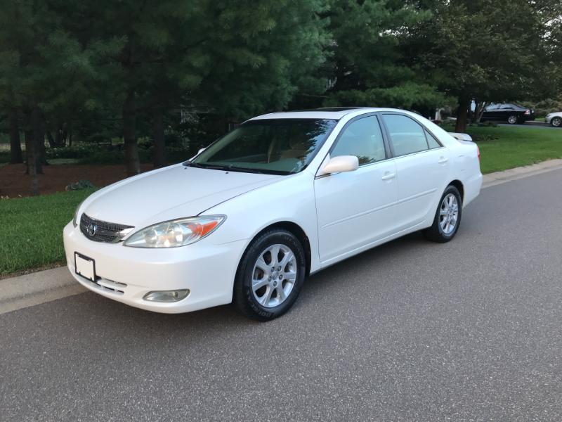 Toyota Camry Standard 2004