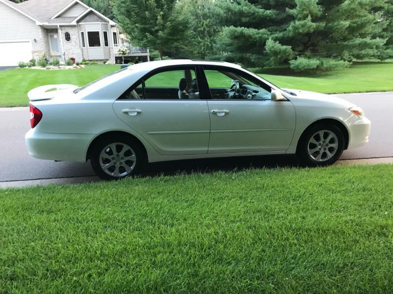 Toyota Camry Standard 2004