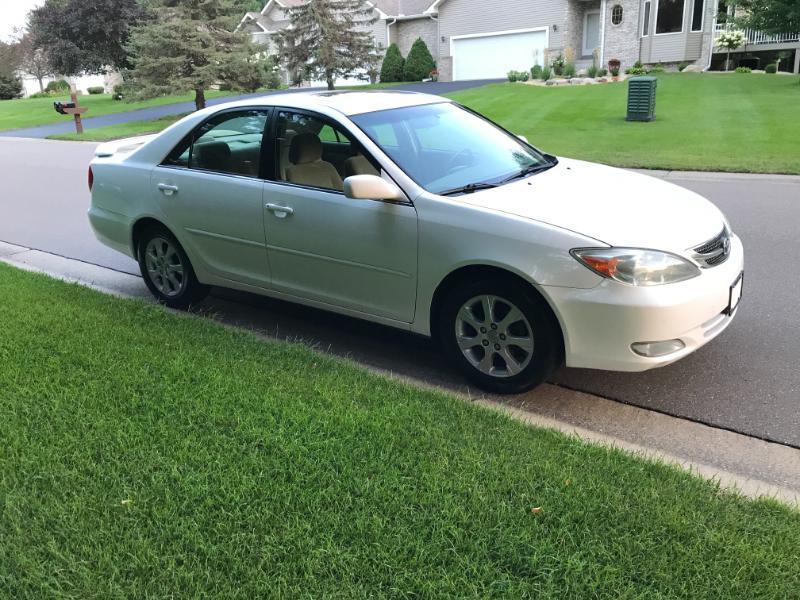 Toyota Camry Standard 2004