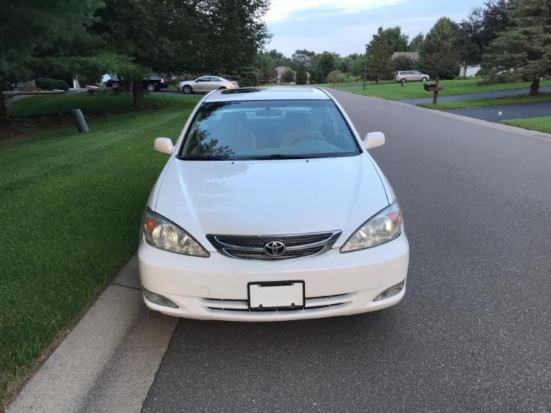 Toyota Camry Standard 2004