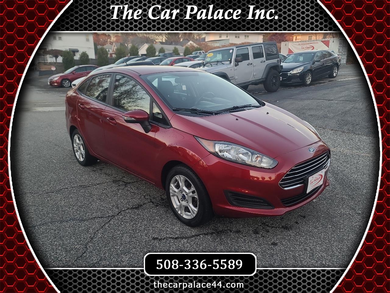 2015 Ford Fiesta 4dr Sdn SE