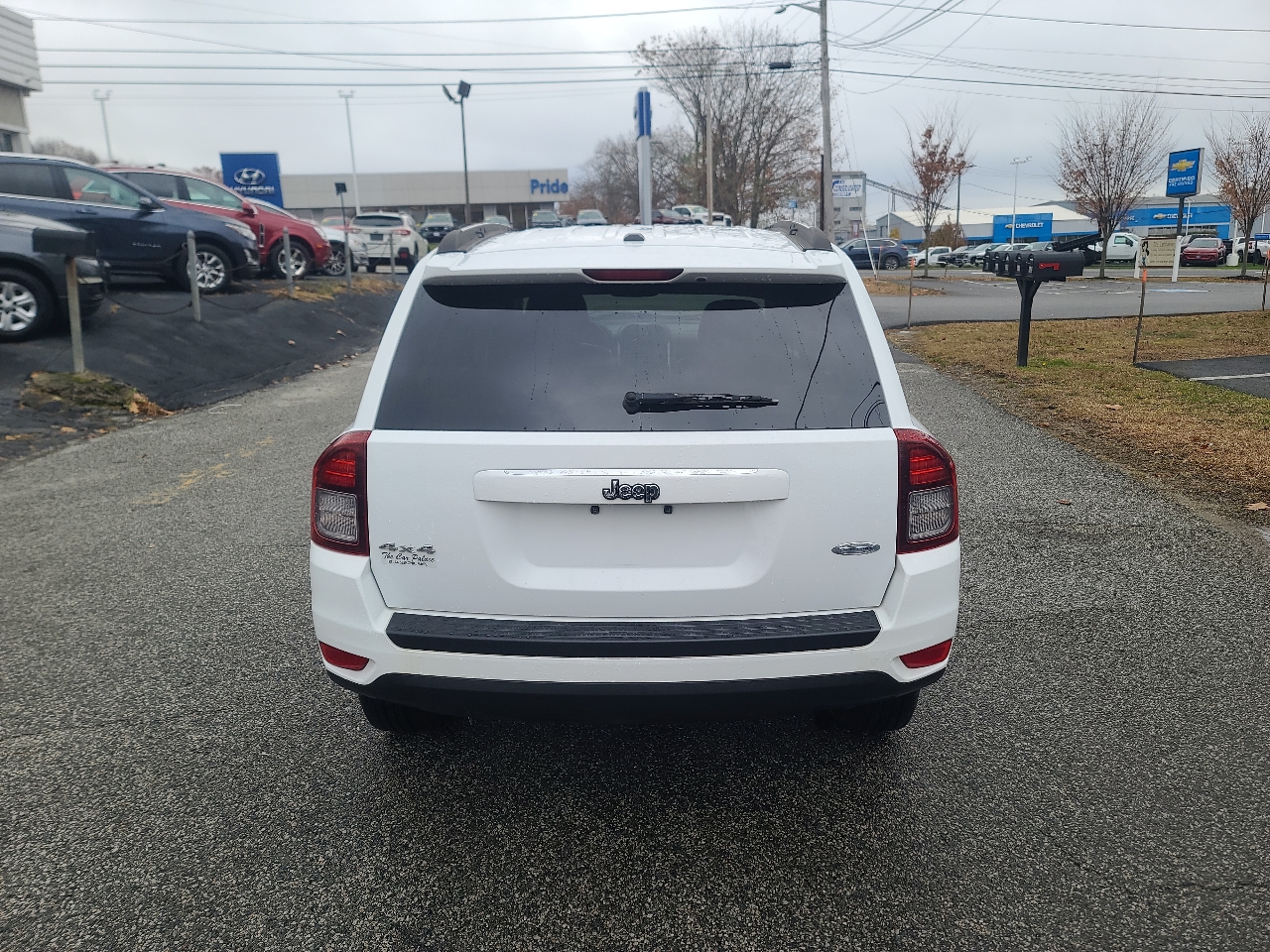 2014 Jeep Compass Latitude photo 3