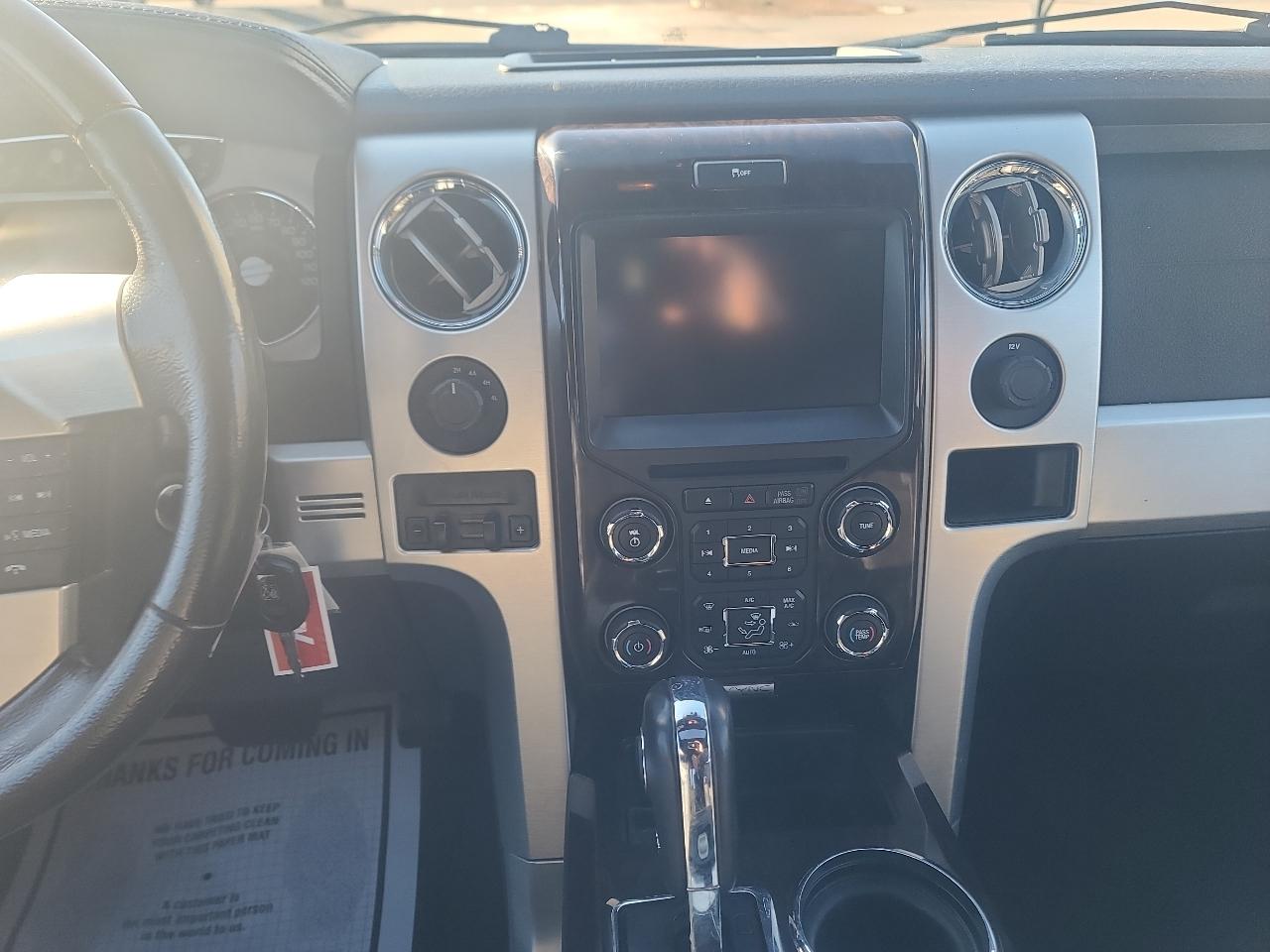 Ford F-150 4WD SuperCrew 145" Platinum 2014