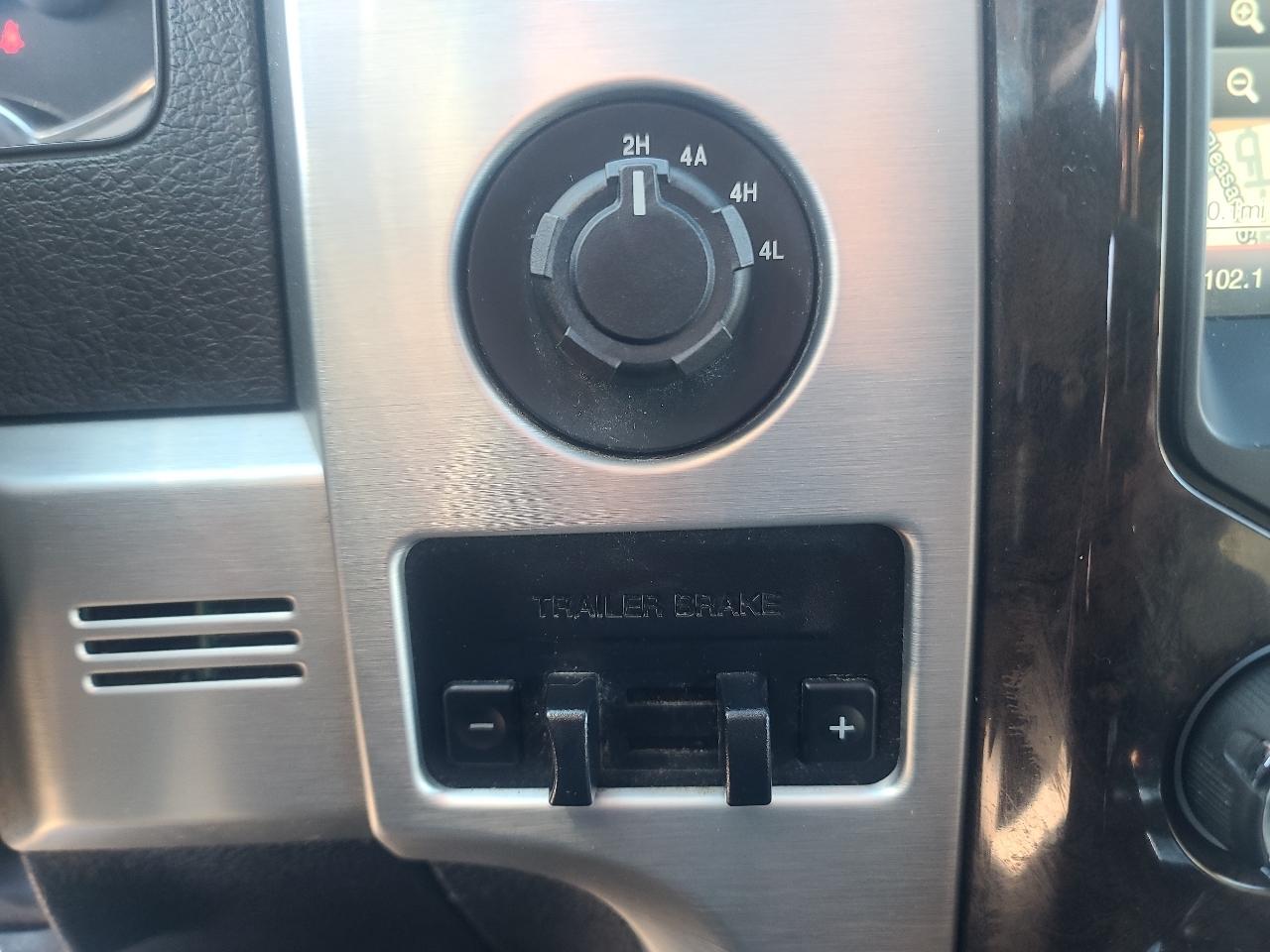 Ford F-150 4WD SuperCrew 145" Platinum 2014