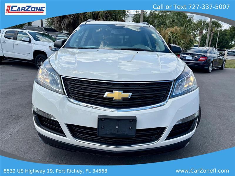 Chevrolet Traverse LS FWD w/PDC 2014