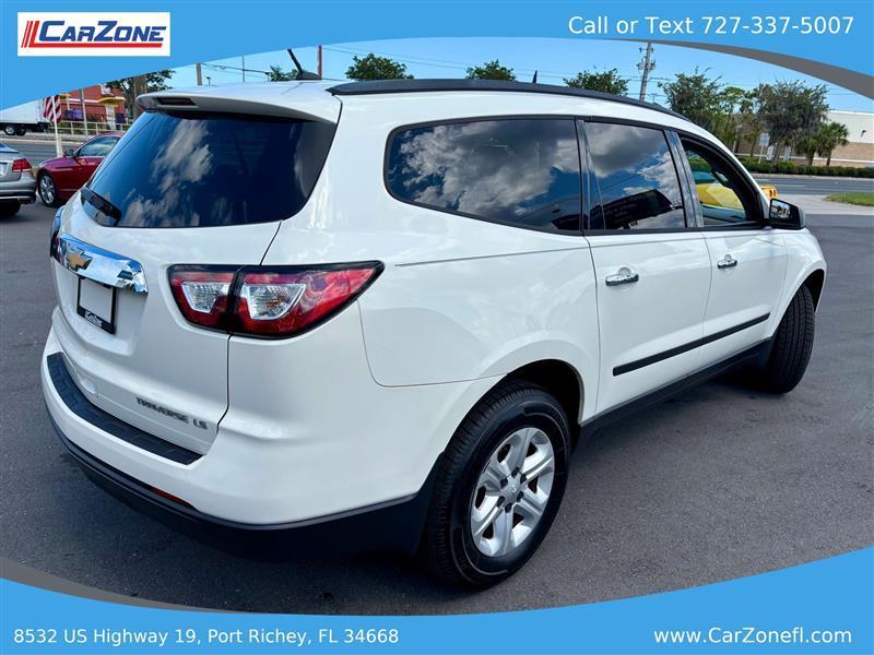 Chevrolet Traverse LS FWD w/PDC 2014