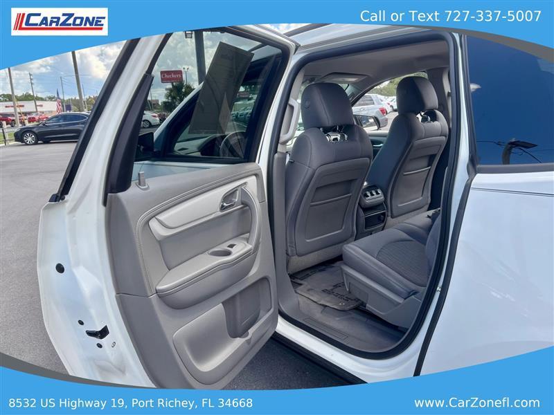 Chevrolet Traverse LS FWD w/PDC 2014