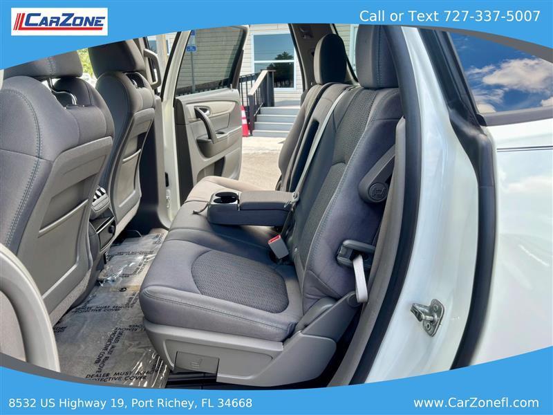 Chevrolet Traverse LS FWD w/PDC 2014